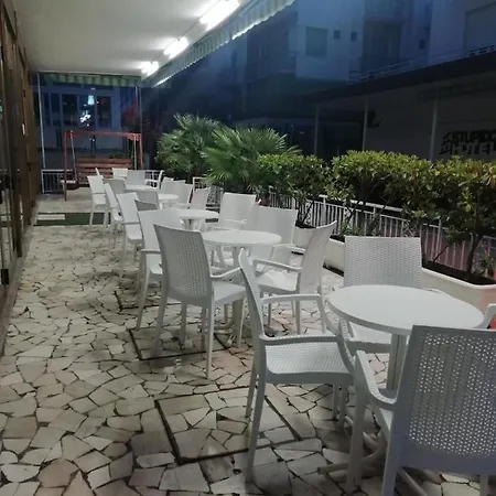 Mediterraneo 3*