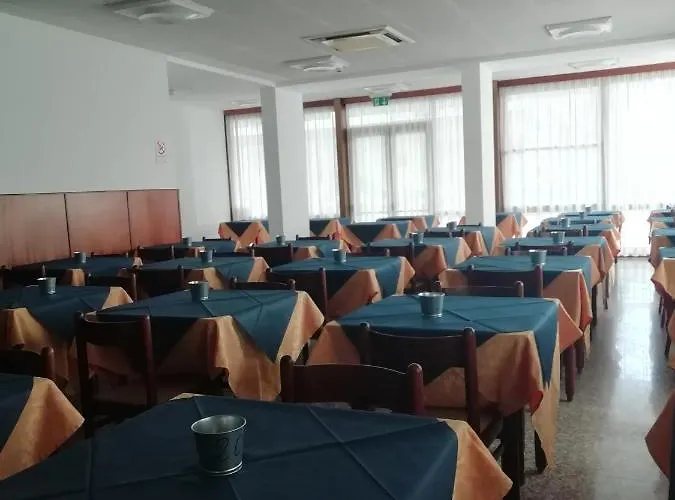 Mediterraneo Szálloda 3*