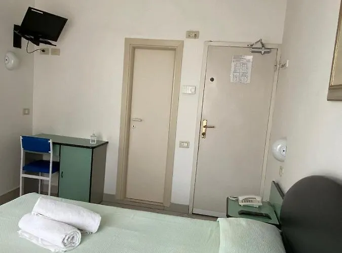 Mediterraneo Hotel